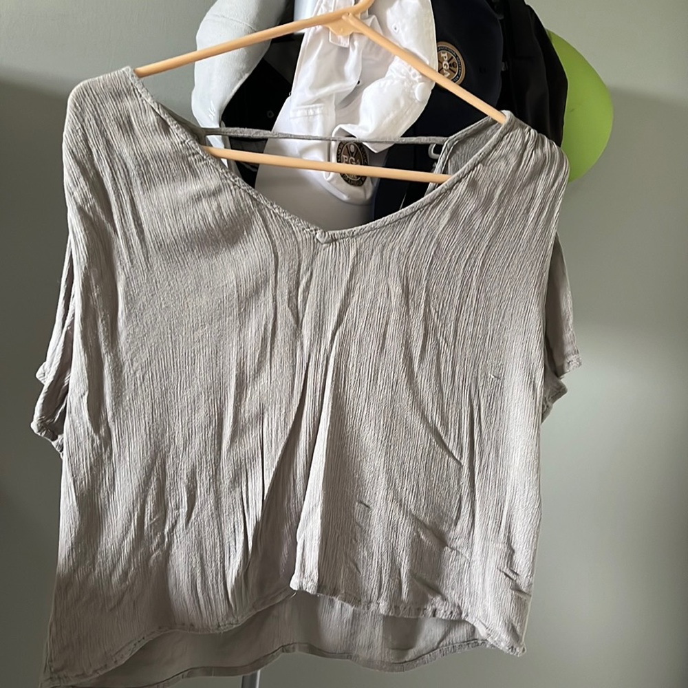 Light Green short Sleeve Crop Top.